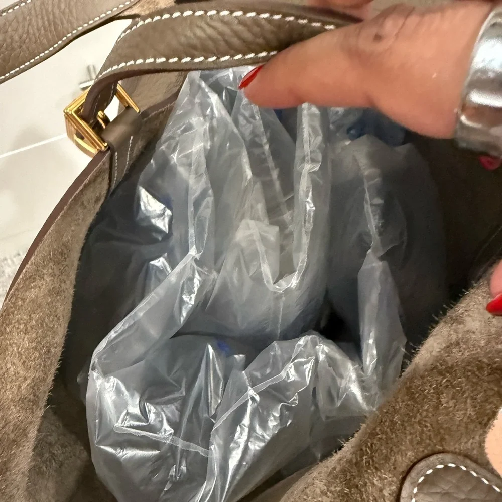 Hermes authentic hermès